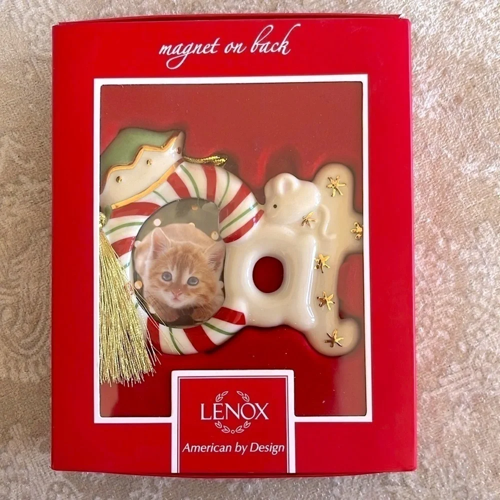 Brand New Lenox Christmas Ornament Magnet Cat Picture Photo Frame Ceramic Kitty